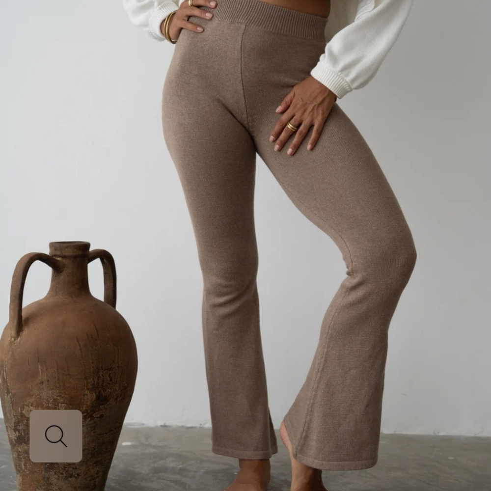 Avy and Co Knit Flares, Fawn